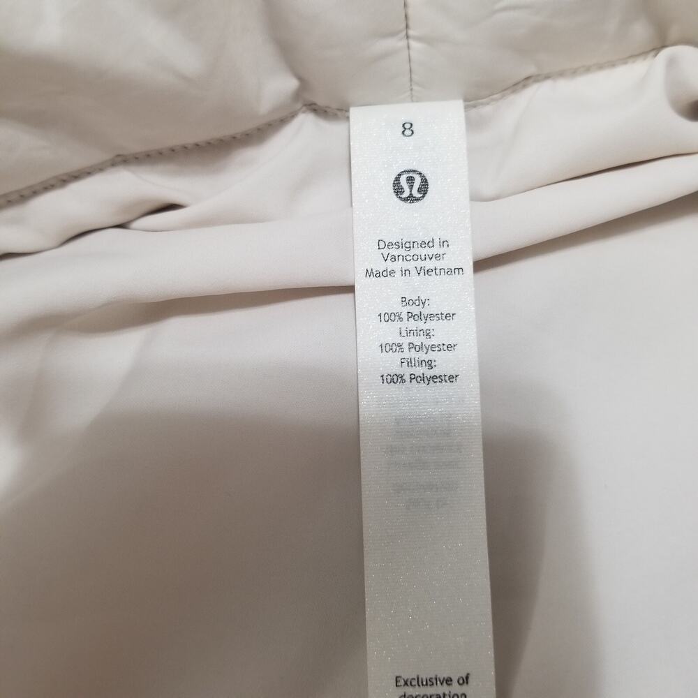 Lululemon Insulated Wrap Jacket in White Opal size 8 (Missing Wrap) - Picture 12 of 16